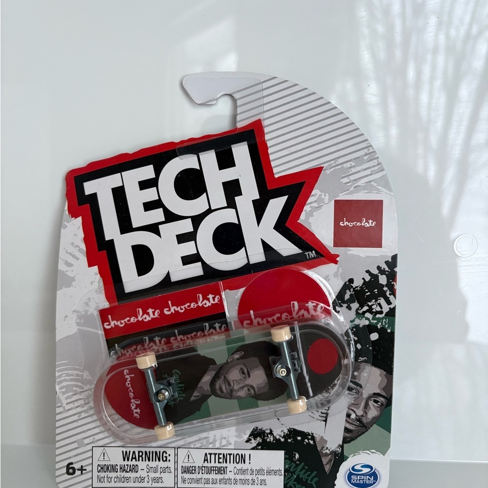 BRAND NEW SEALED TECH DECK CHOCOLATE SERIES